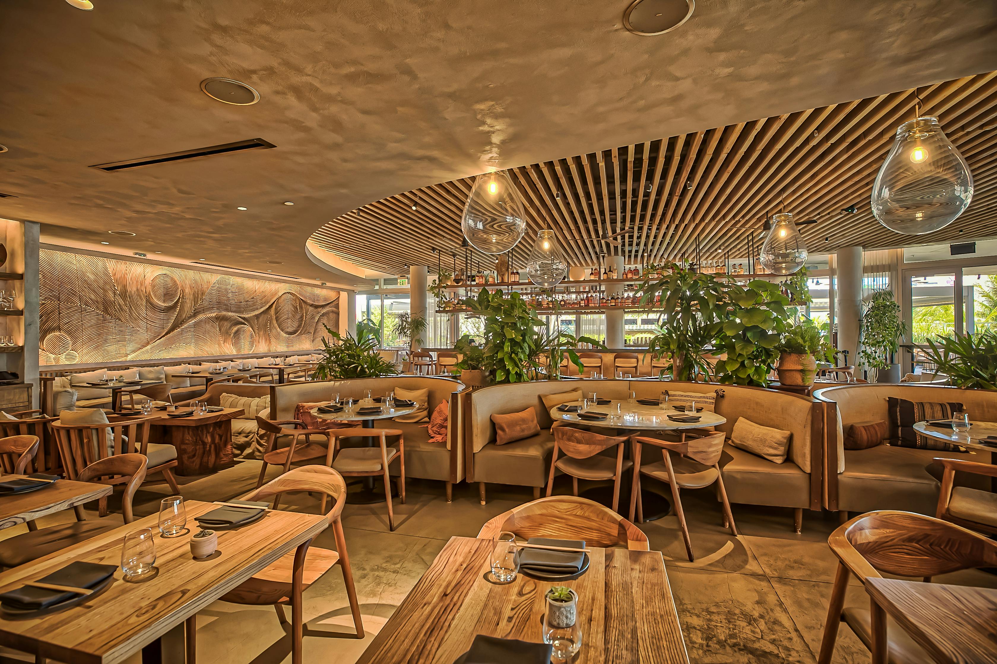 The 9 Best Restaurants On Lincoln Road Miami The Infatuation